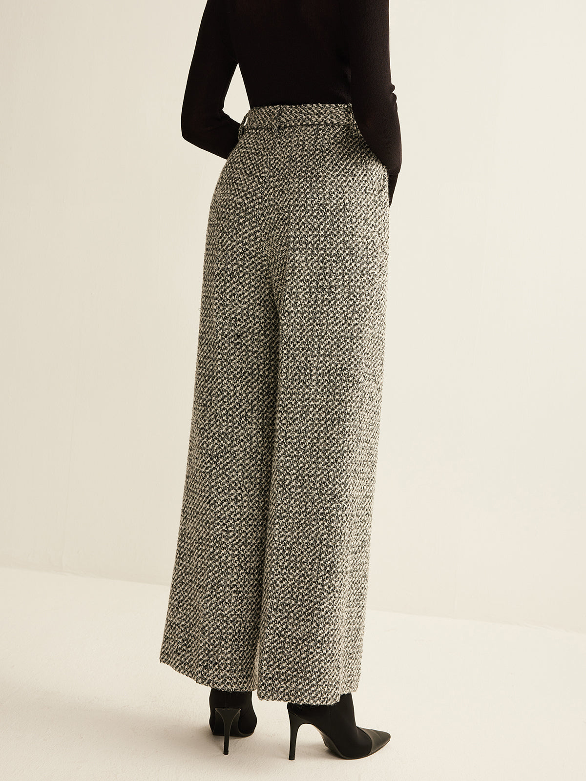 Wool-Blend Tweed Pants - Image 4