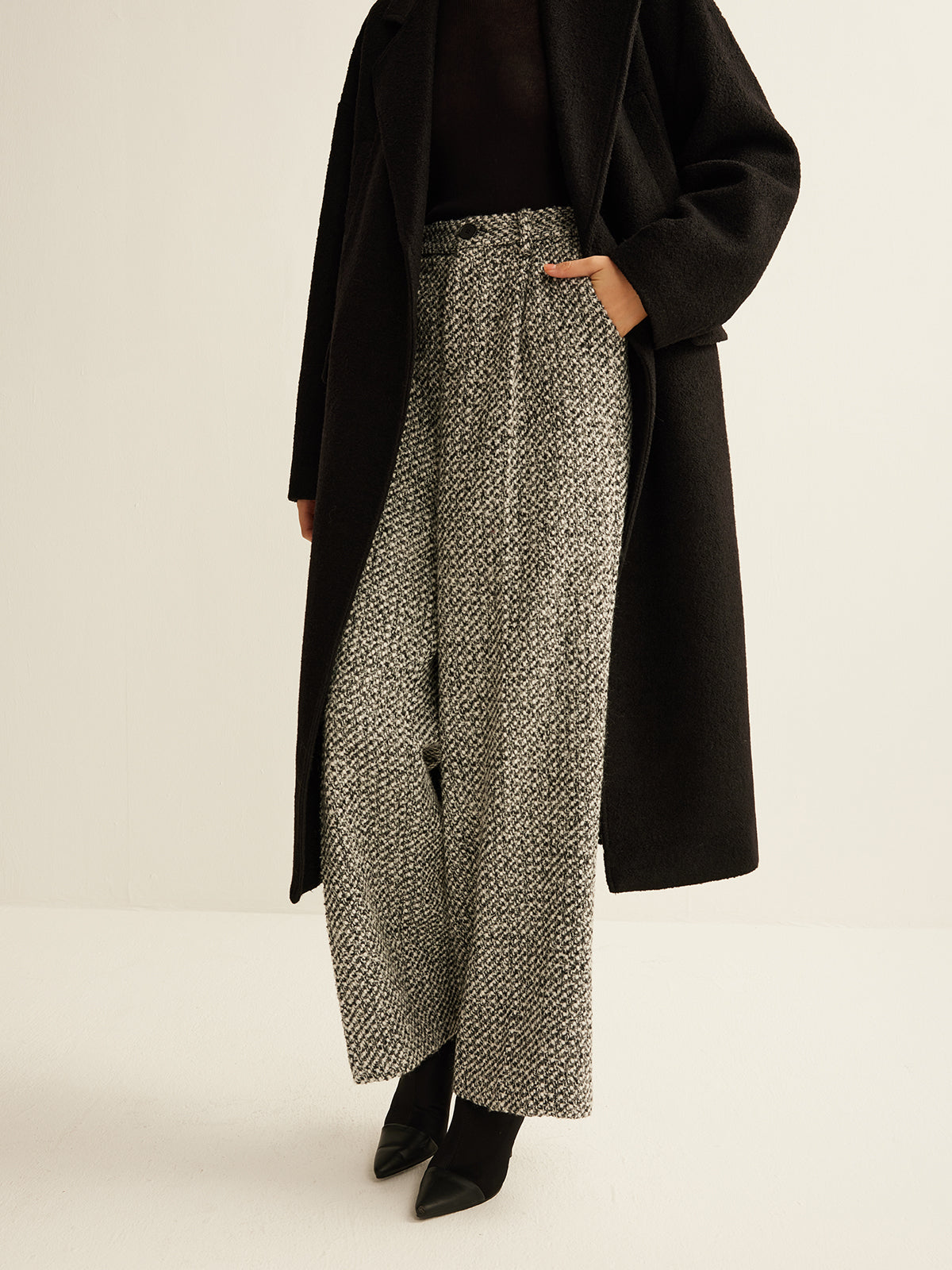Wool-Blend Tweed Pants - Image 5